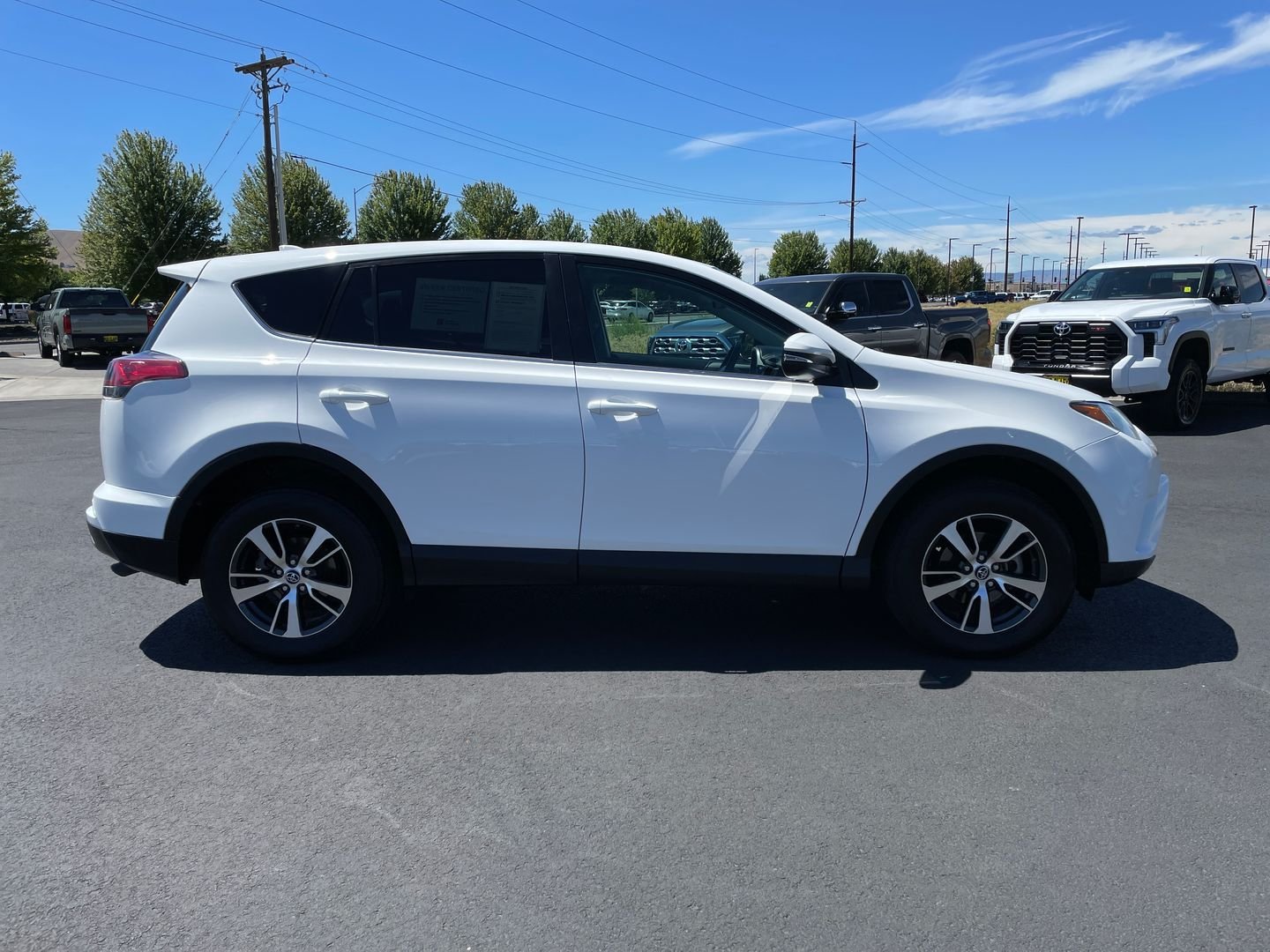 Certified Used 2018 White Toyota XLE image 2