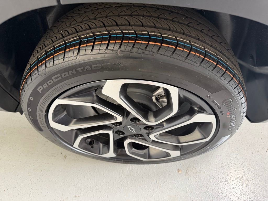 New 2026 Sterling Gray Metallic Chevrolet 2RS image 6