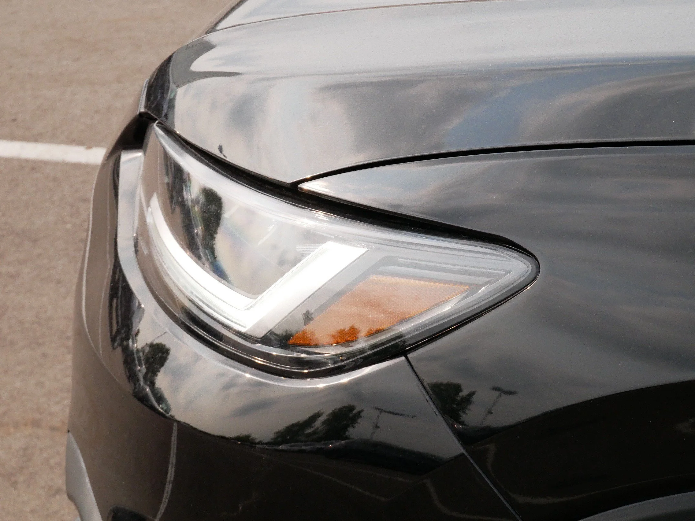 Certified Used 2024 Crystal Black Pearl Honda LX image 16