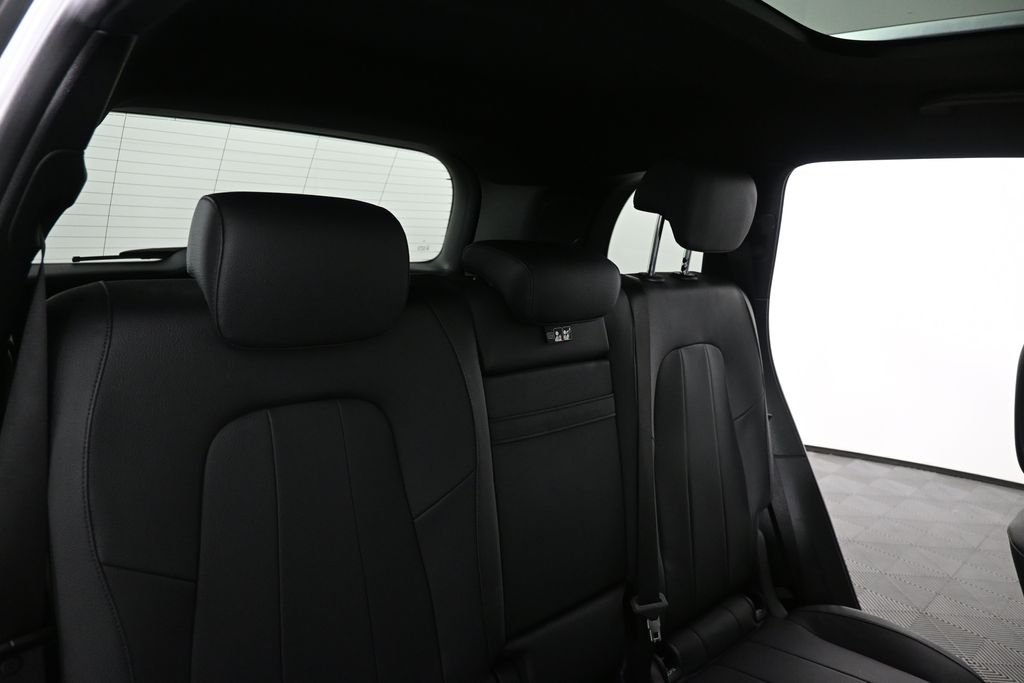 Certified Used 2022 White Mercedes-Benz GLB 250 image 19