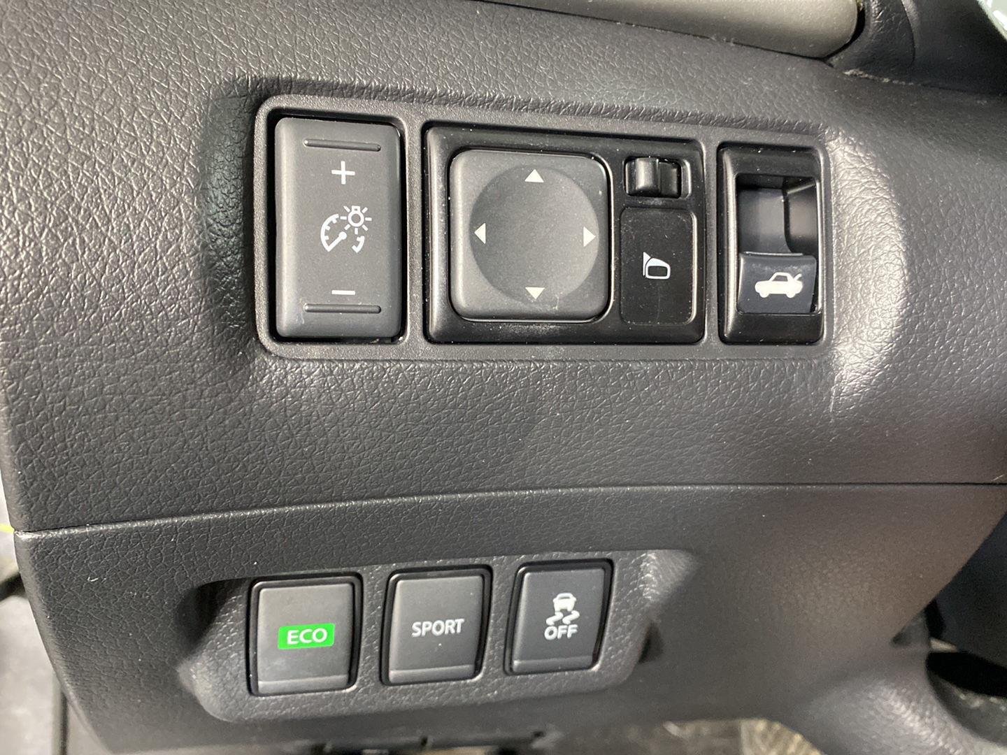 Used 2018 Gun Metallic Nissan SV image 10
