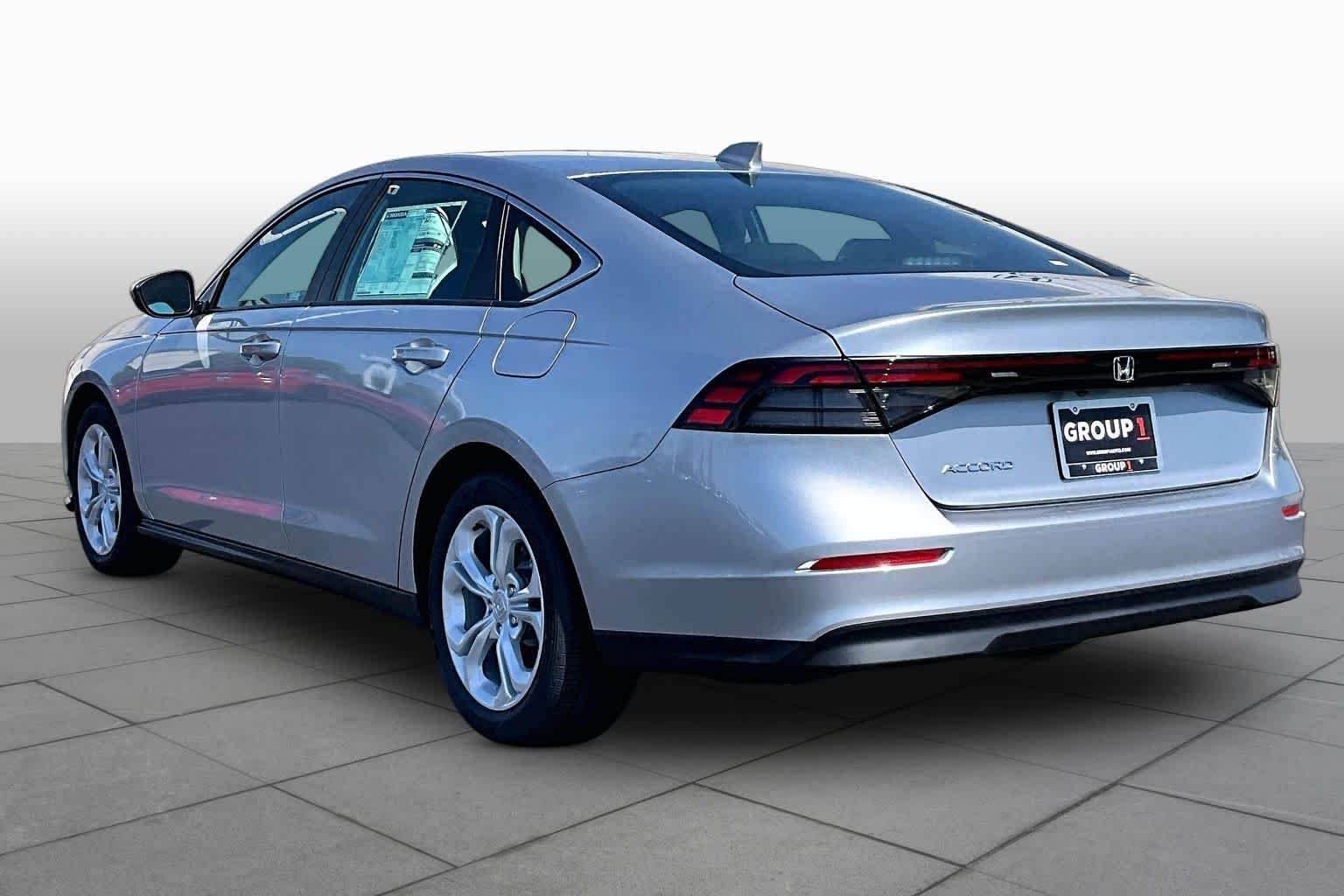 New 2026 Solar Silver Metallic Honda LX image 12