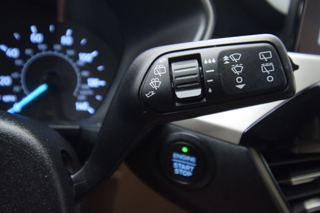 Used 2022 Black Metallic Ford SEL image 37