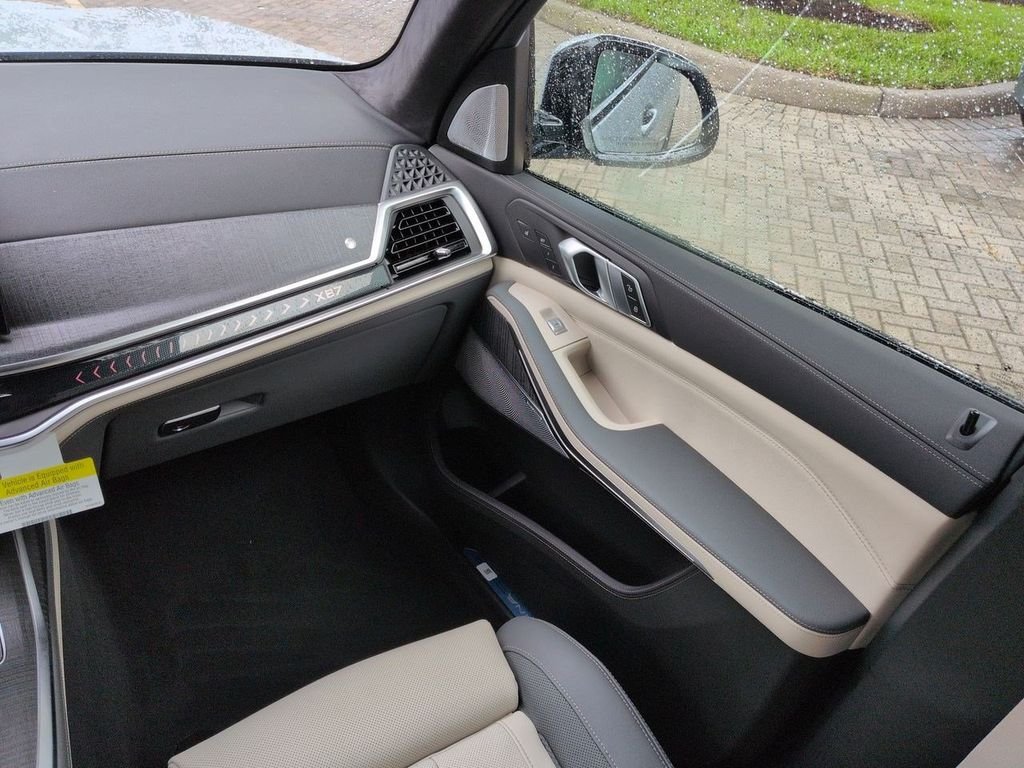 New 2026 Gray Metallic BMW ALPINA XB7 image 17