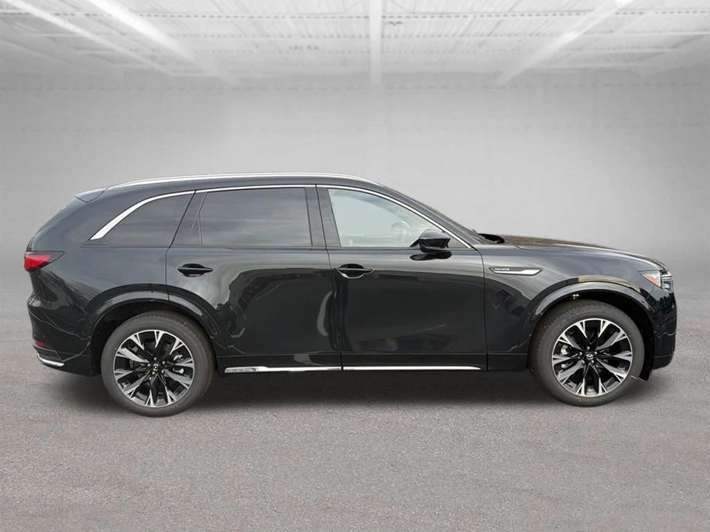 2026 Mazda CX-90 Premium Plus Package - Photo 7