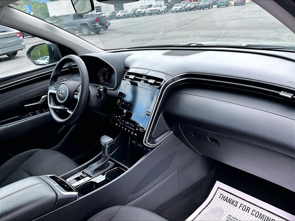 Used 2024 Shimmering Silver Hyundai SEL image 14