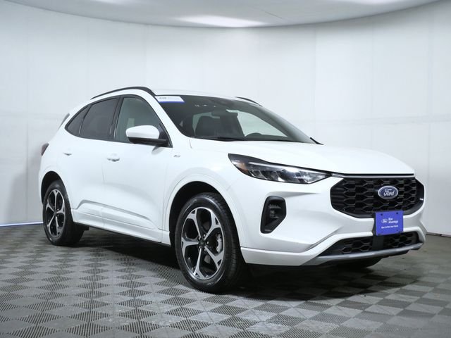 2024 Ford Escape ST-Line Select AWD 2.0L's photo
