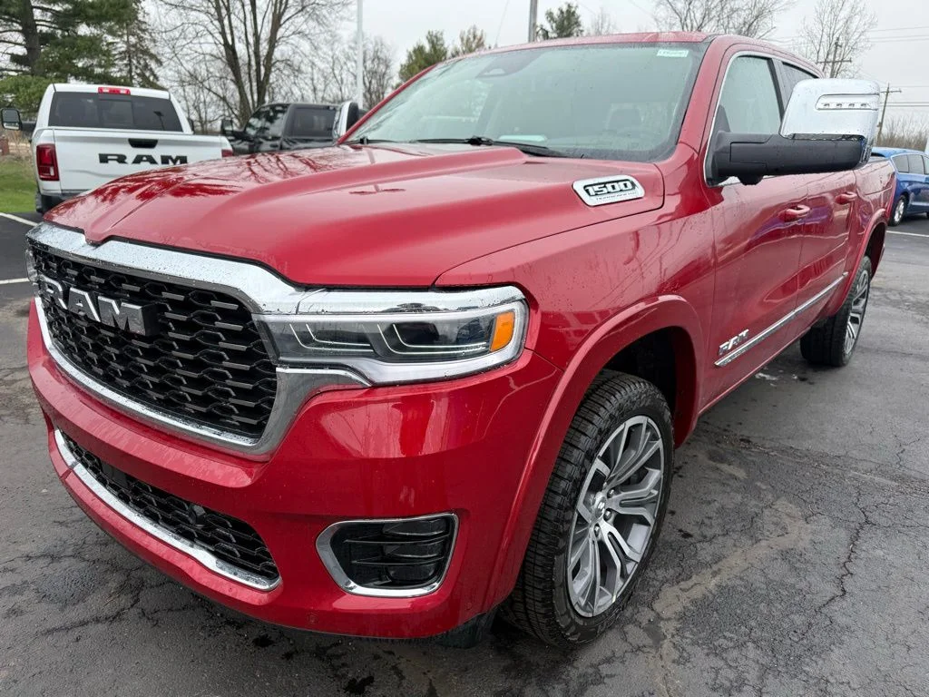 New 2026 Molten Red Pearl-Coat Exterior Paint RAM Tungsten image 8
