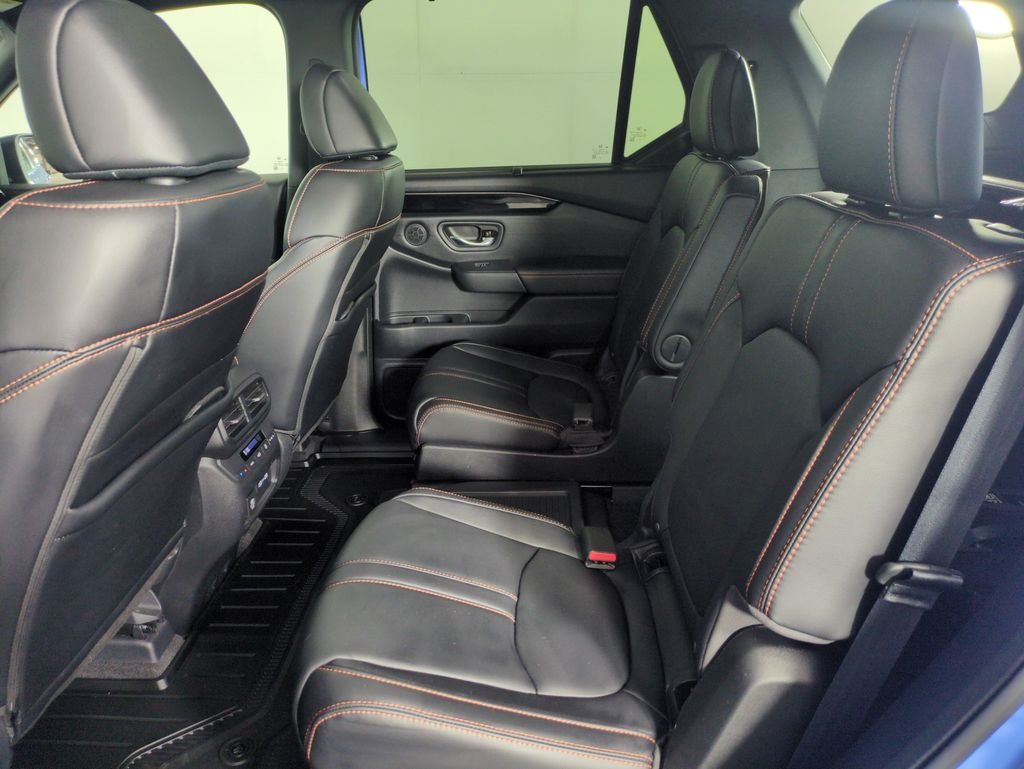 Certified Used 2023 Diffused Sky Pearl Honda TrailSport image 28