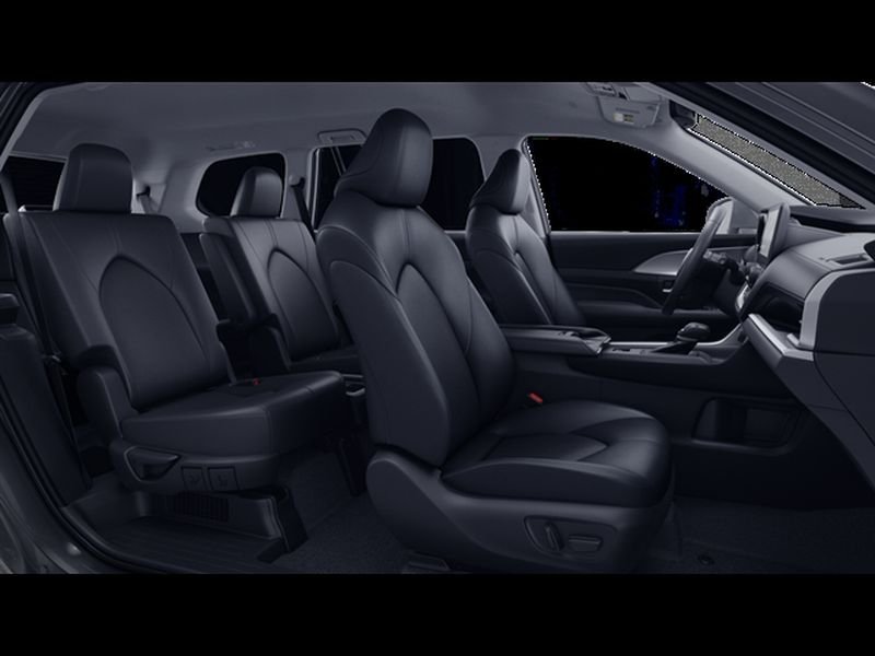 New 2026 Storm Cloud Toyota Hybrid XLE image 31