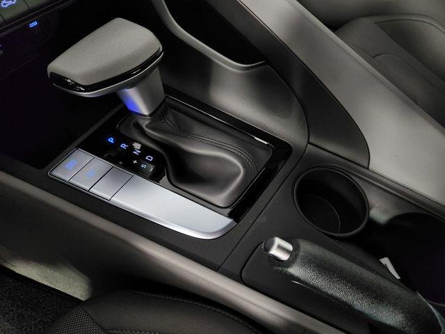 New 2026 White Hyundai SE image 30