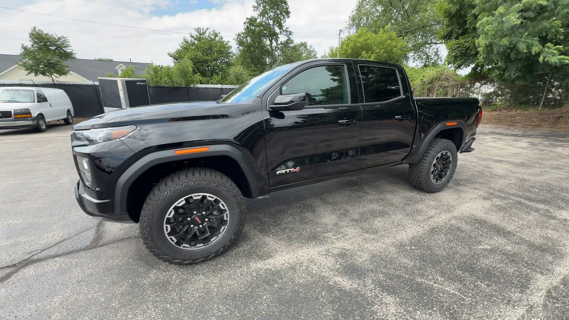 New 2026 Onyx Black GMC AT4 image 4