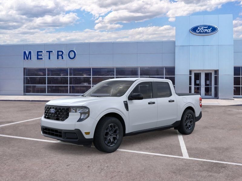 New 2026 Oxford White Ford XLT image 2