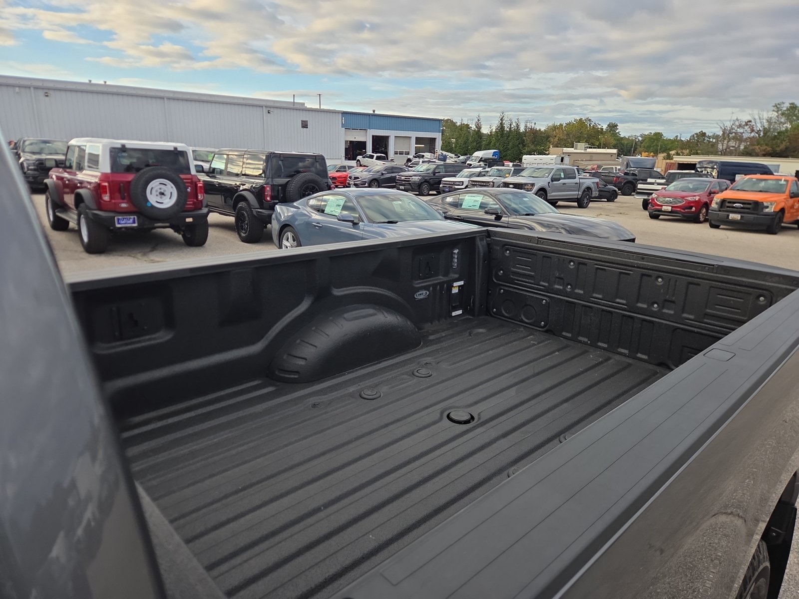 2023 Ford F-350 Super Duty Lariat - Photo 17