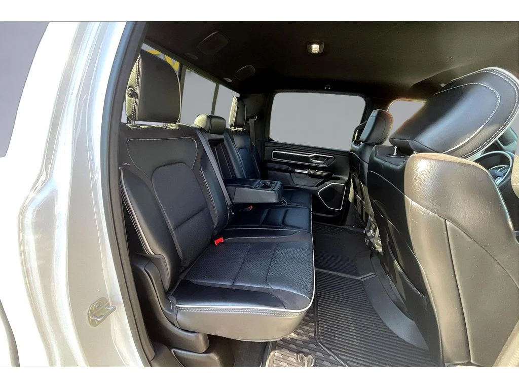 Used 2023  Ram Laramie image 19