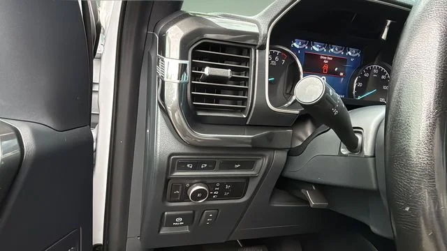 Used 2023 White Ford XLT image 24