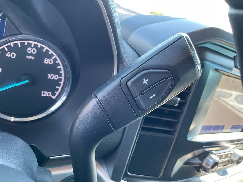 Used 2022 White Ford XLT image 30