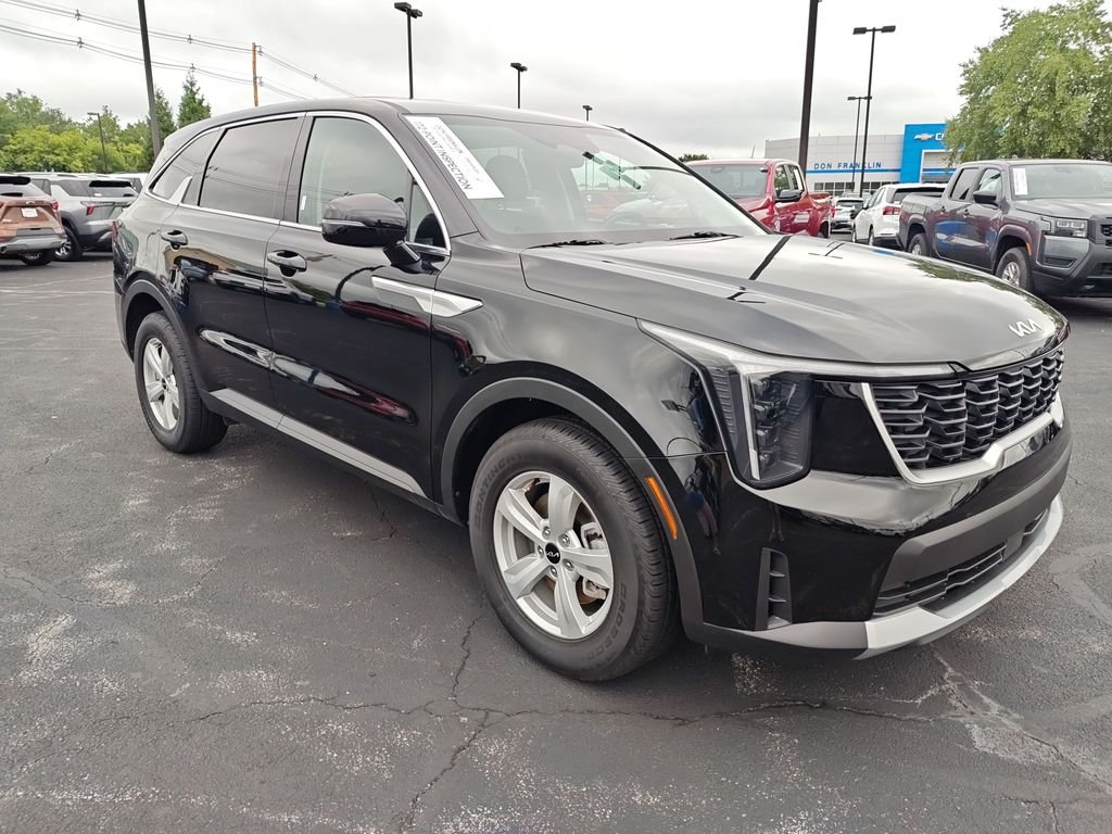 Used 2026 Black Kia LX image 7