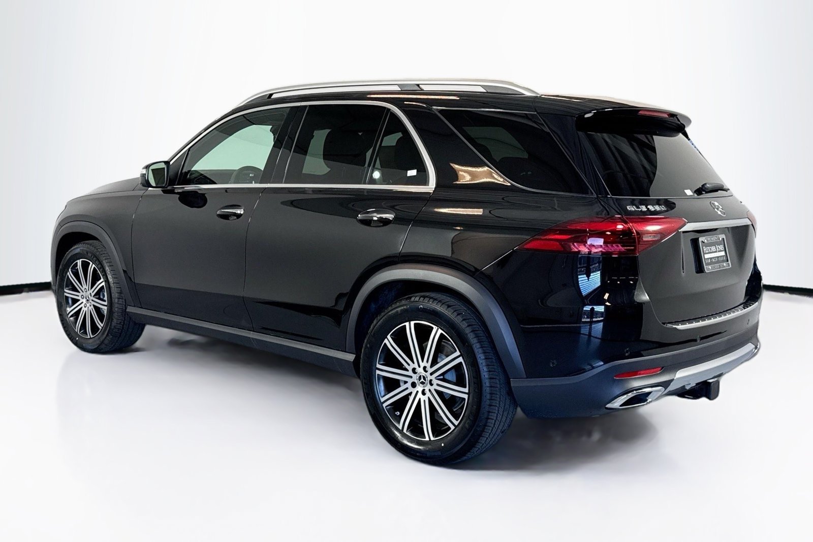 New 2026 Obsidian Black Metallic Mercedes-Benz GLE 350 image 7