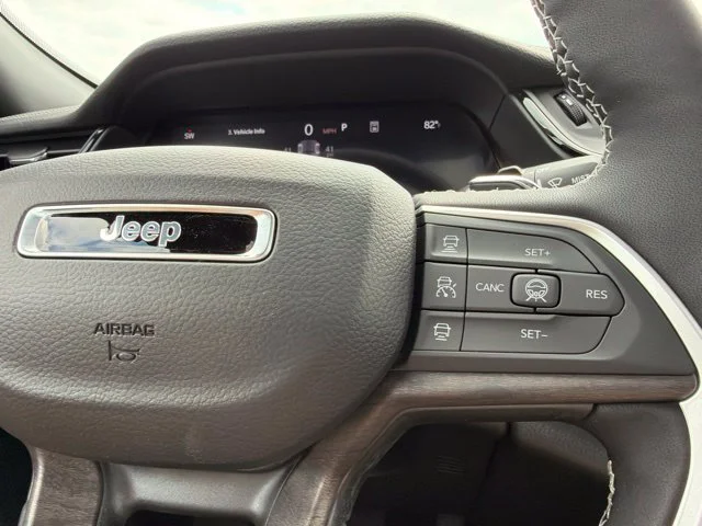 New 2026 White Jeep Altitude image 19
