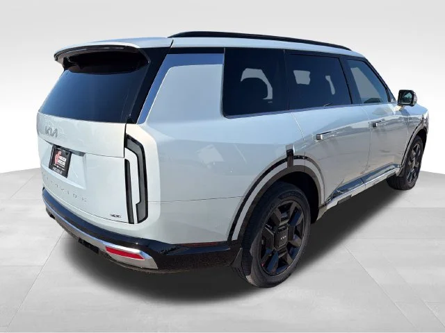 New 2027 Ivory Silver Kia SX-PRESTIGE image 7