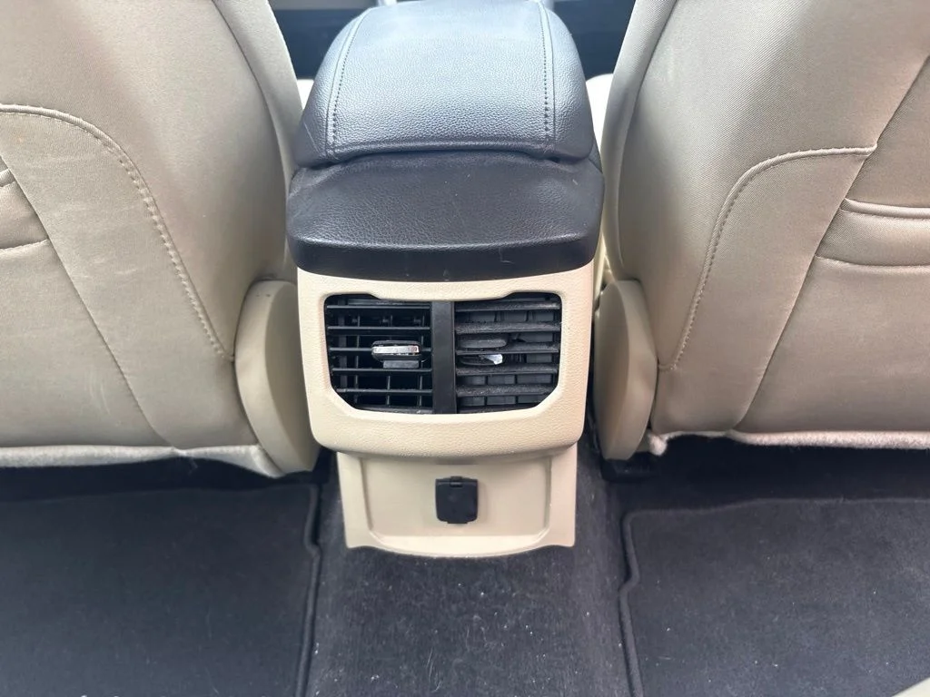 Used 2014 Tuxedo Black Metallic Ford SE image 28