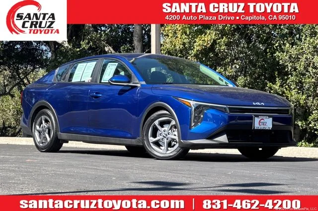 2025 Kia K4 LXS
