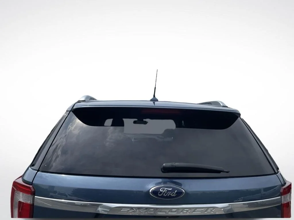 Used 2018 Blue Ford Platinum image 4