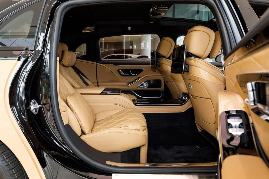 Used 2023 Obsidian Black Metallic / Colorado Beige Mercedes-Benz Maybach S 680 image 16