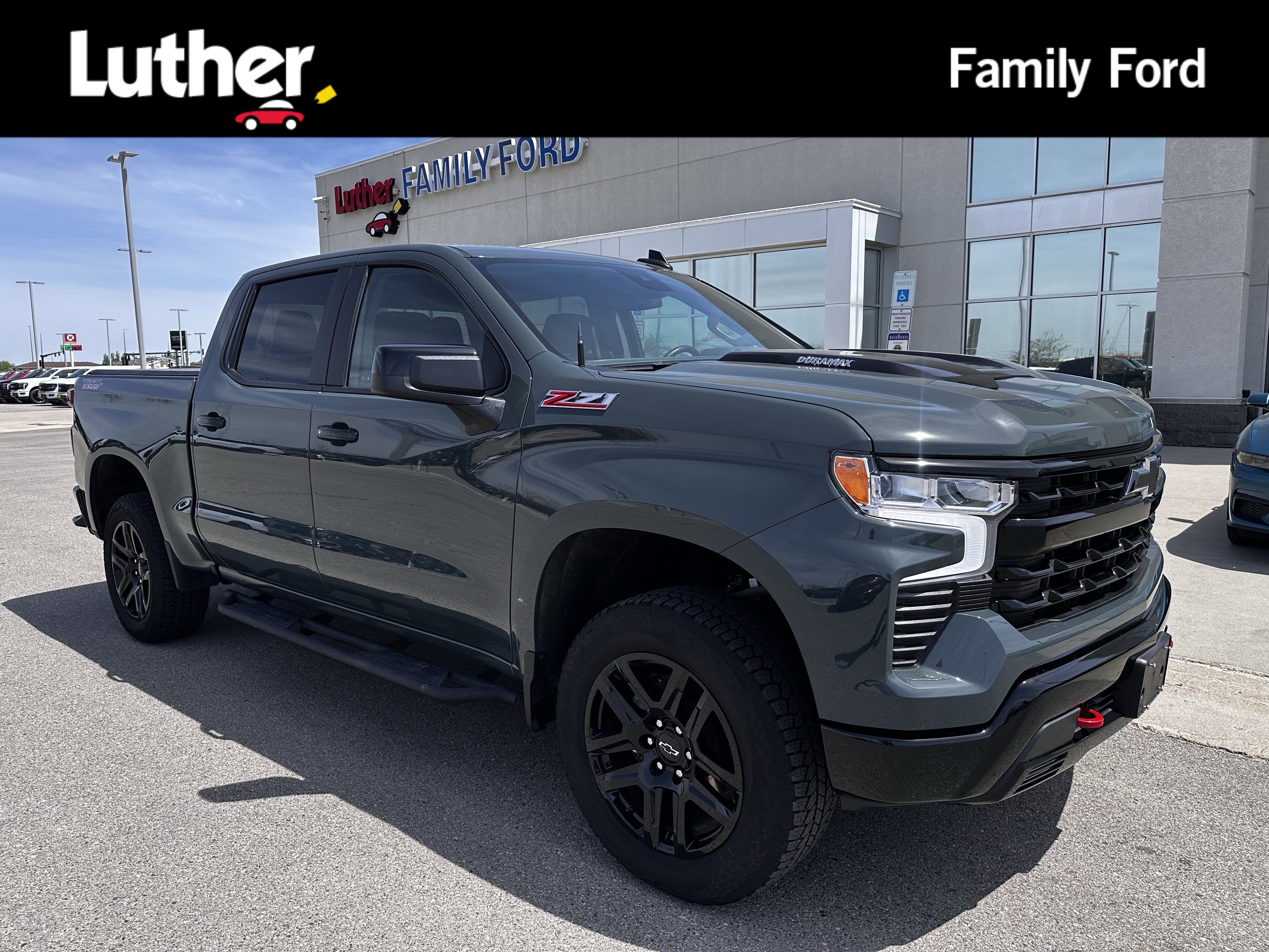 2025 Chevrolet Silverado 1500 LT Trail Boss 4X4 Crew Cab Short Box's photo