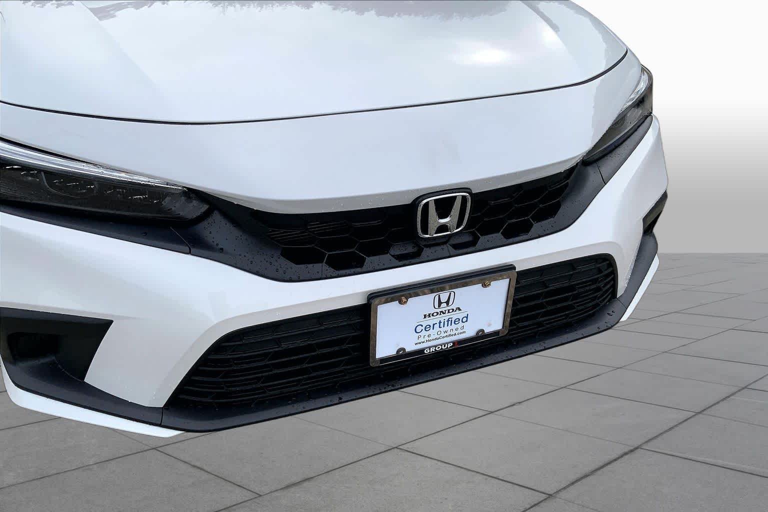 Certified Used 2024 Platinum White Pearl Honda LX image 32