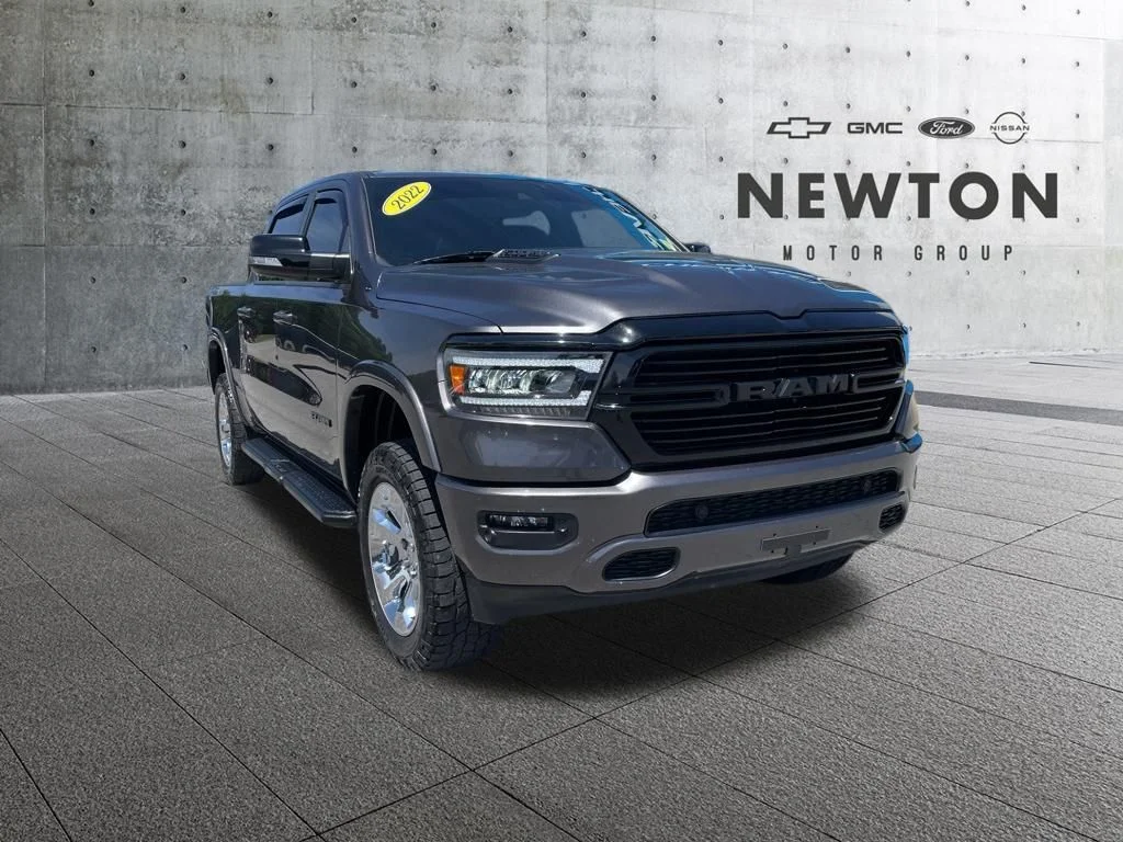 2022 RAM 1500 Laramie 4x4 Crew Cab 5'7's photo