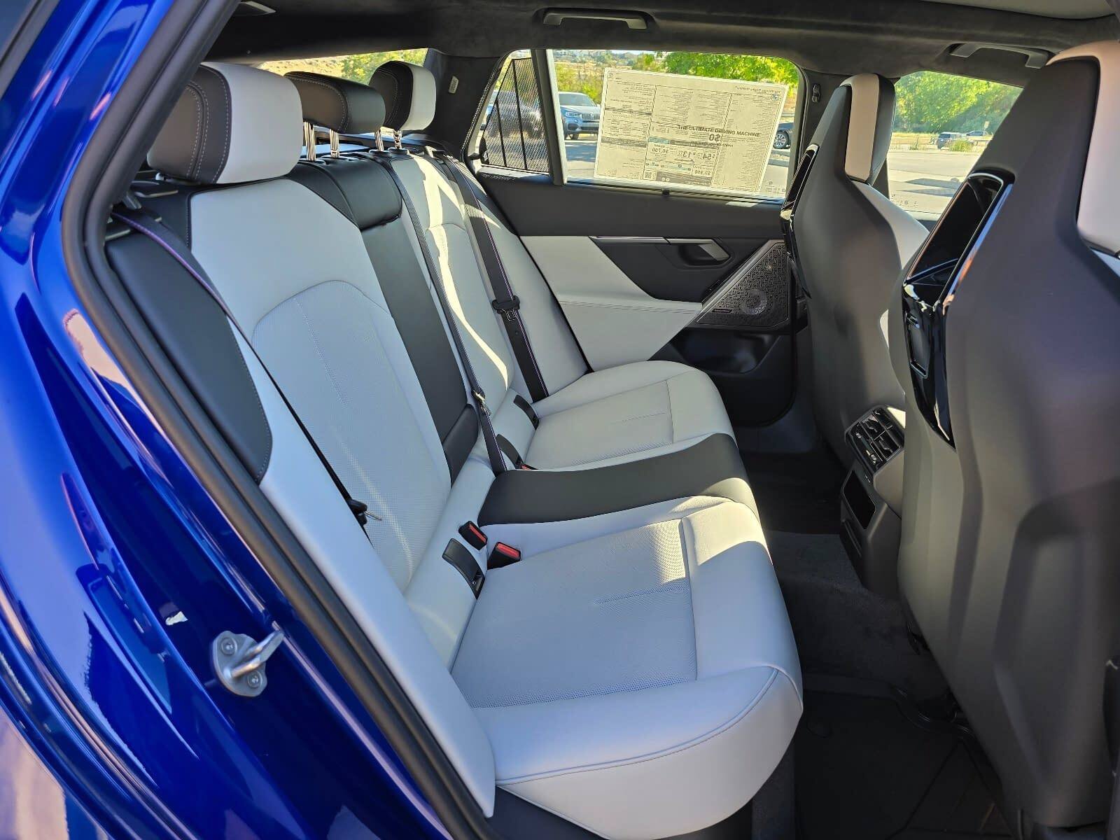 New 2027 Marina Bay Blue Metallic BMW Base image 15