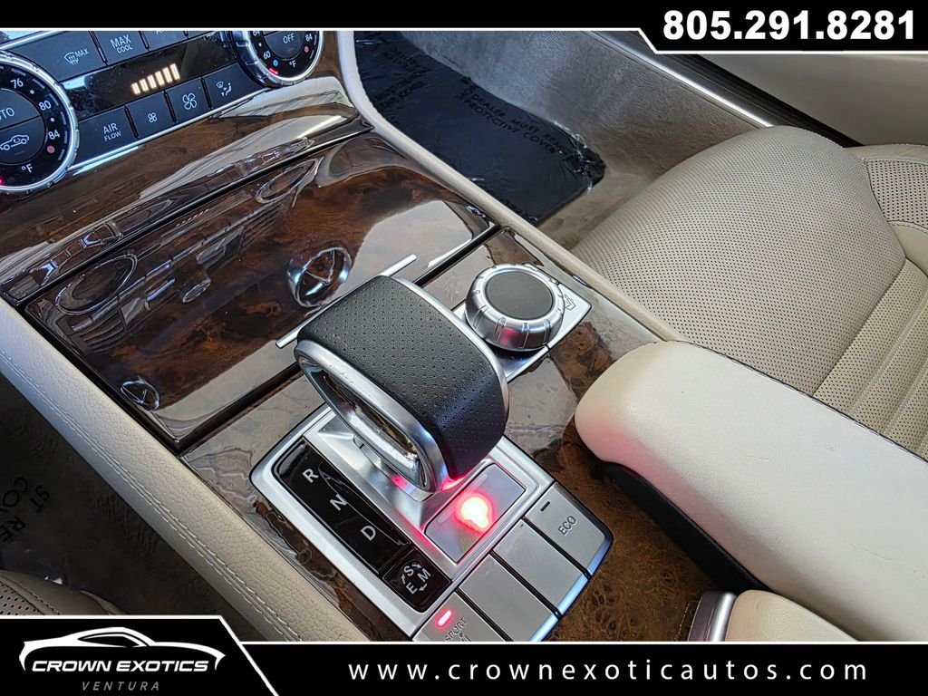 Used 2014  Mercedes-Benz SL 550 image 39