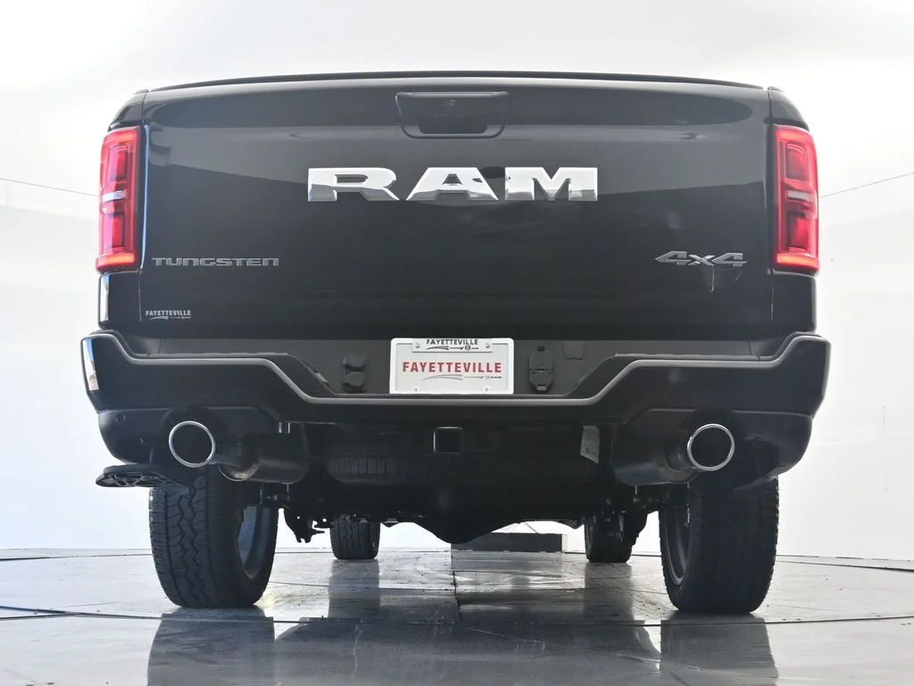 New 2026 Diamond Black Crystal Pearl-Coat Exterior Paint RAM Tungsten image 38