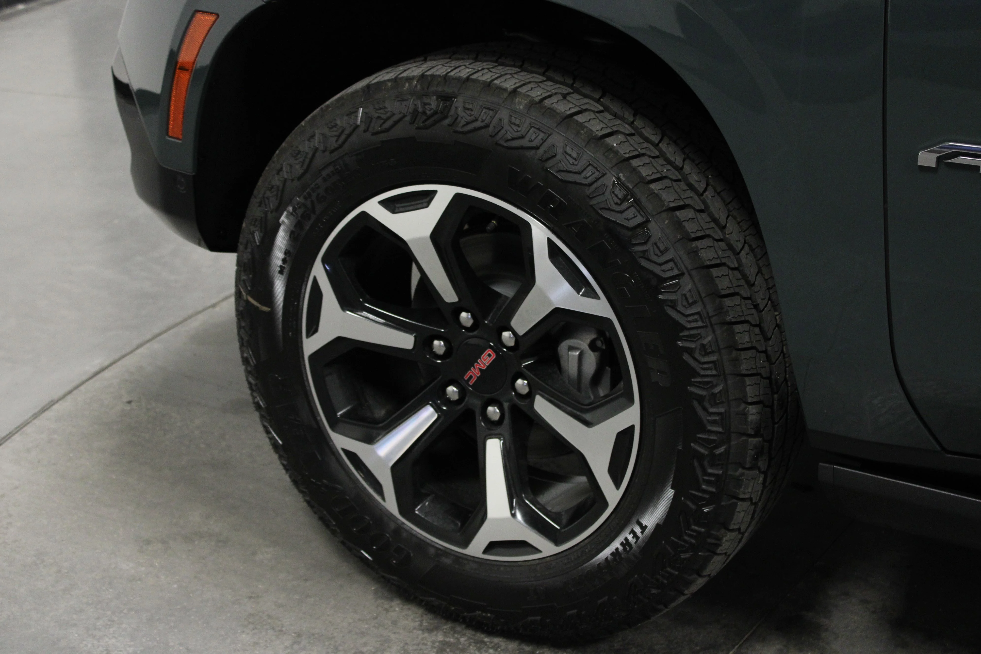New 2026 Midnight Pine GMC AT4 image 10