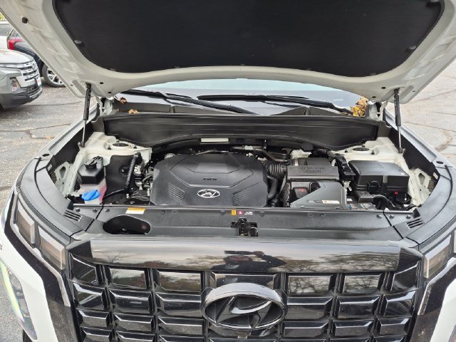 Used 2025 White Hyundai XRT image 35