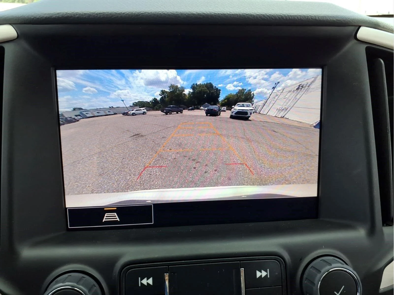 Used 2024 Summit White GMC Denali image 27