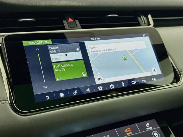 Used 2020  Land Rover R-Dynamic HSE image 13
