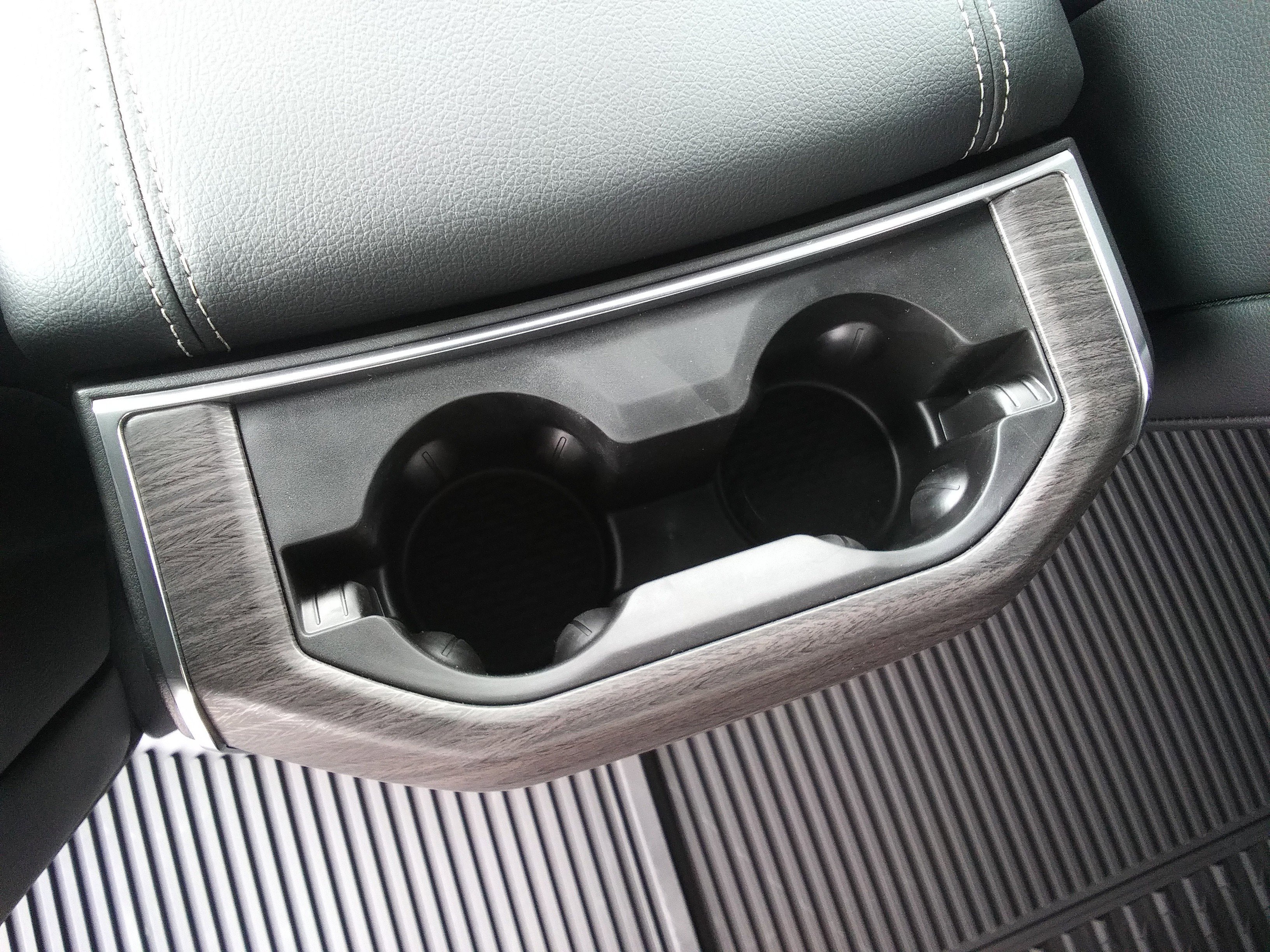 New 2026 Bright White Clear-Coat Exterior Paint RAM Laramie image 11