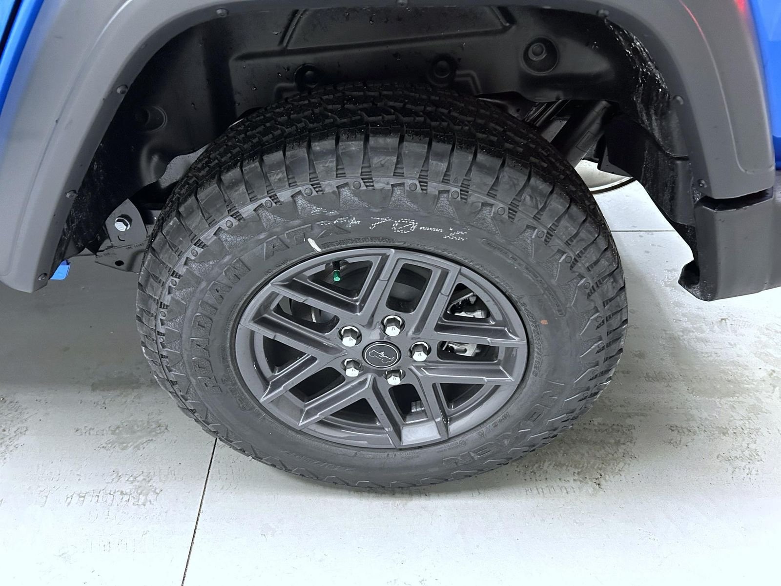 New 2026 Hydro Blue Pearl-Coat Exterior Paint Jeep Sport S image 22