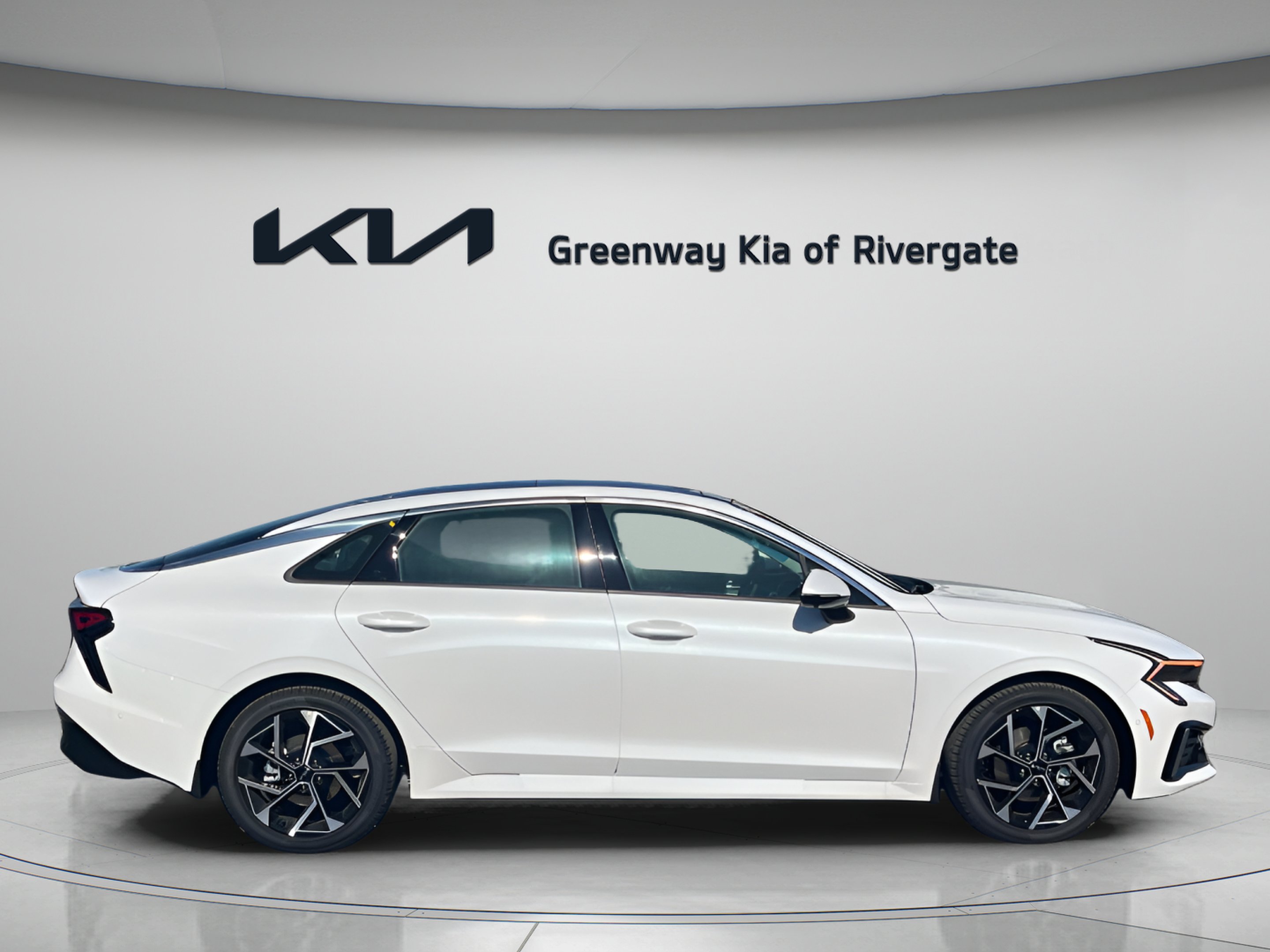 New 2026 Snow White Pearl Kia EX image 8