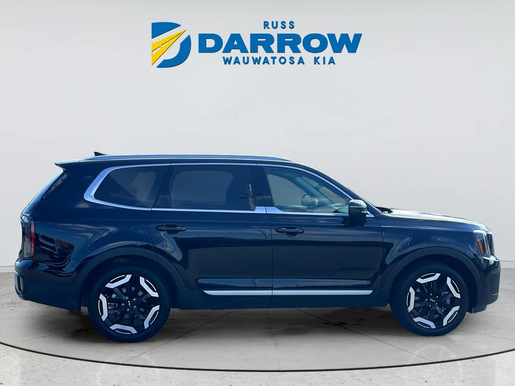 Certified Used 2025 Black Kia EX image 6