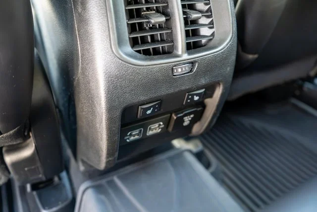 Used 2021 White Jeep Limited image 18