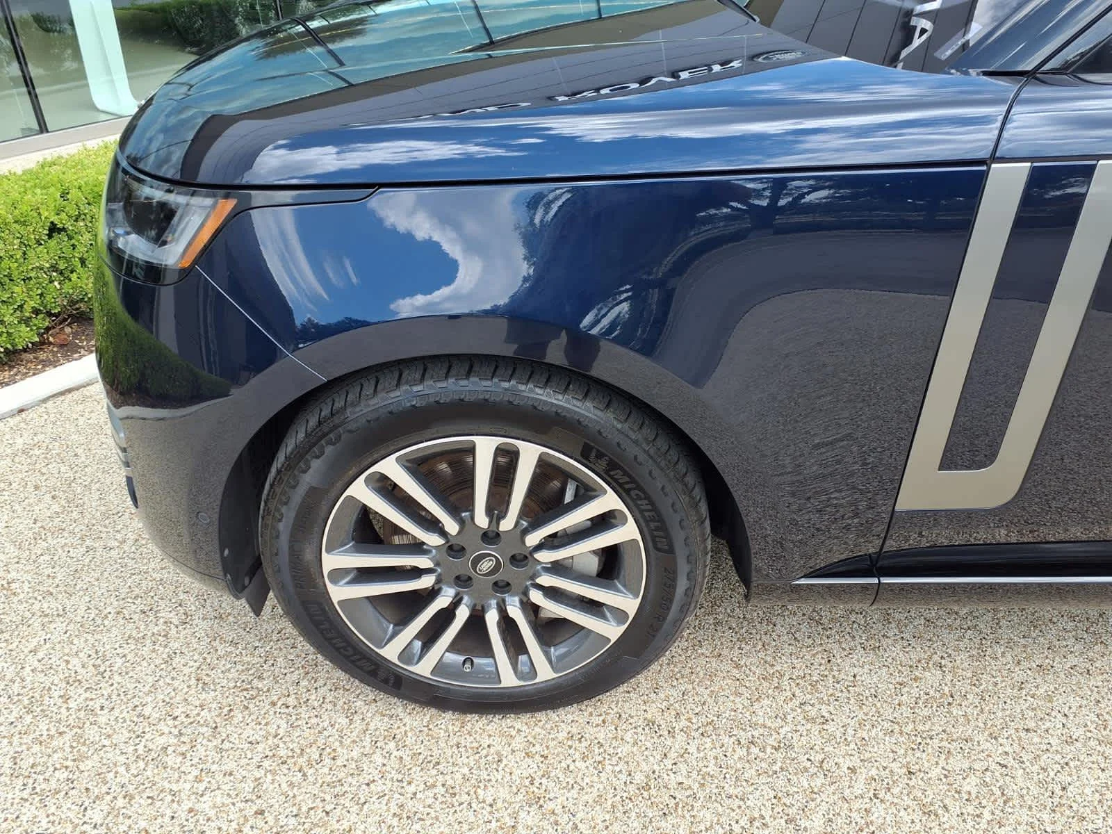 Certified Used 2023 Portofino Blue Metallic Land Rover SE image 10