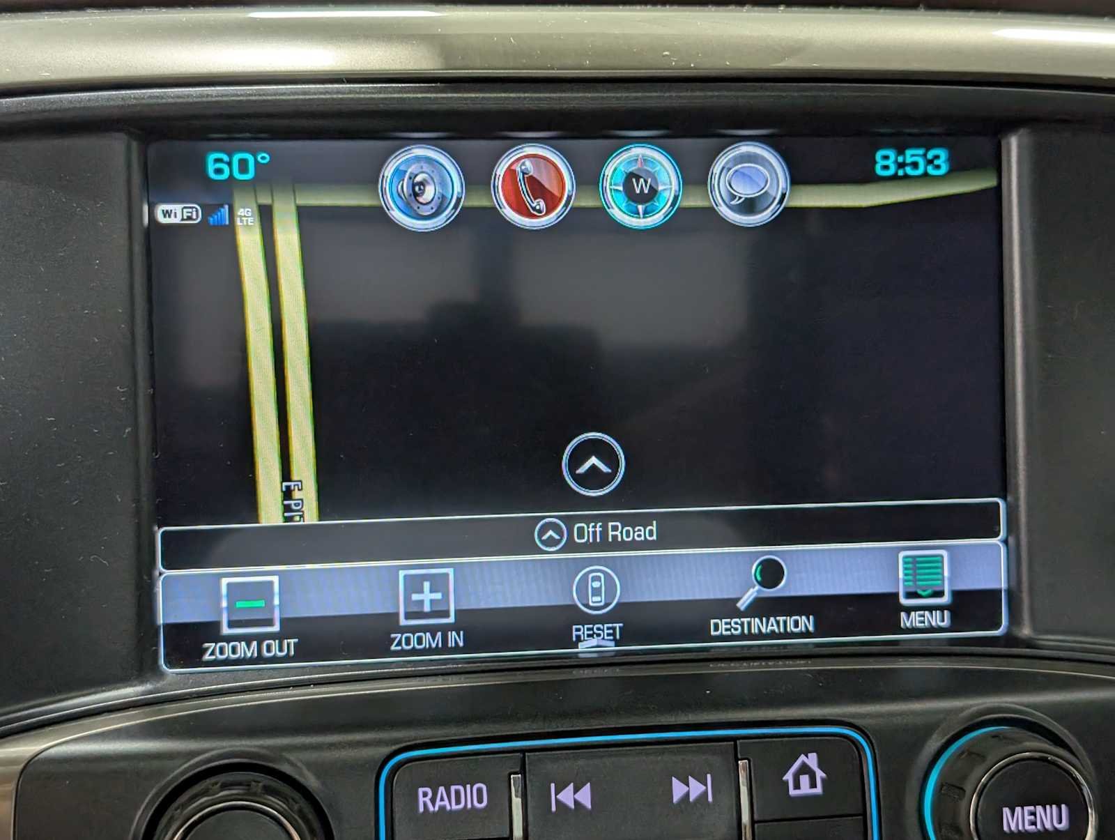 Used 2017 Iridescent Pearl Tricoat Chevrolet High Country image 27