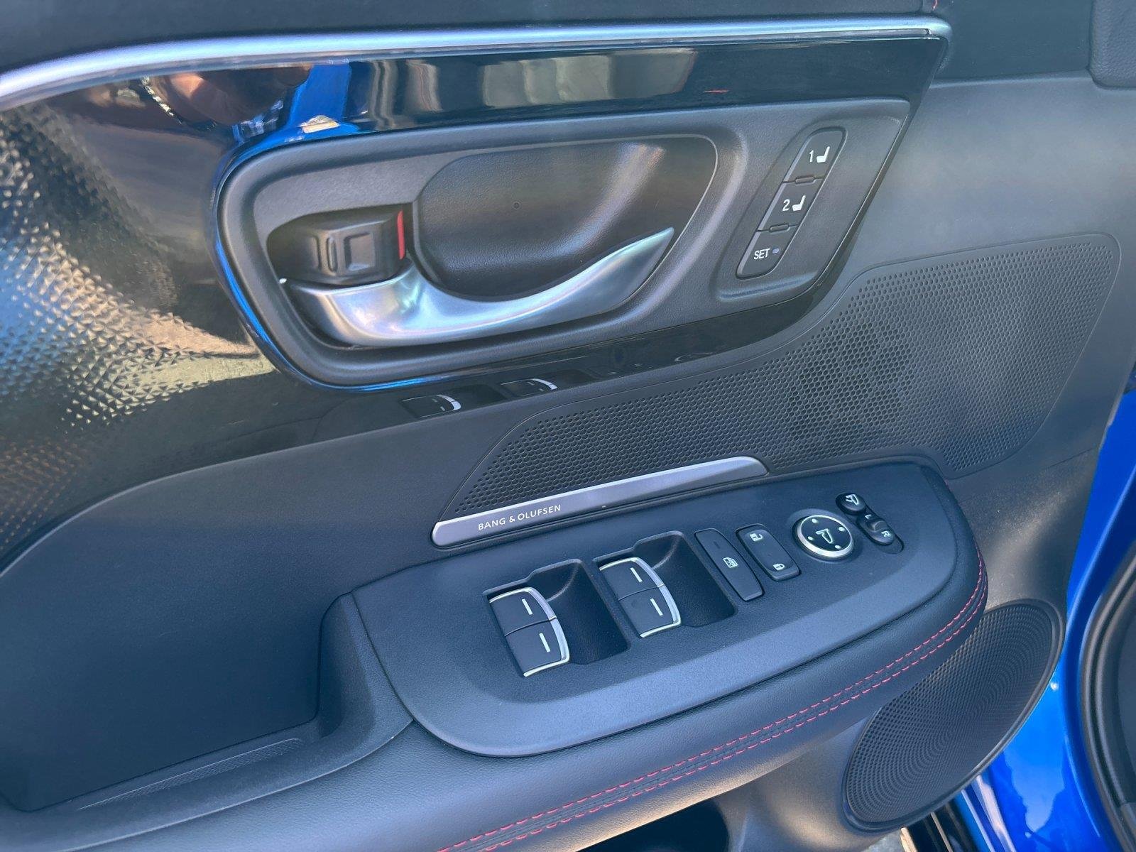 Used 2025 Adriatic Blue Sea Metallic Acura w/A-Spec Advance Package image 14