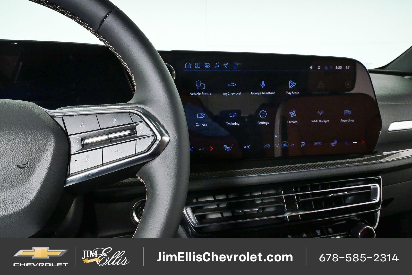 2027 Chevrolet Traverse Z71 - Photo 12