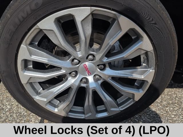 Used 2023 Silver GMC Denali image 25