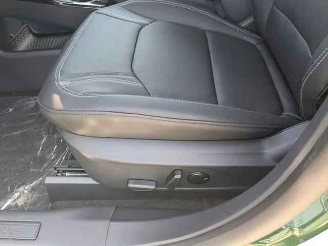 New 2026 Green Ford Premium image 17